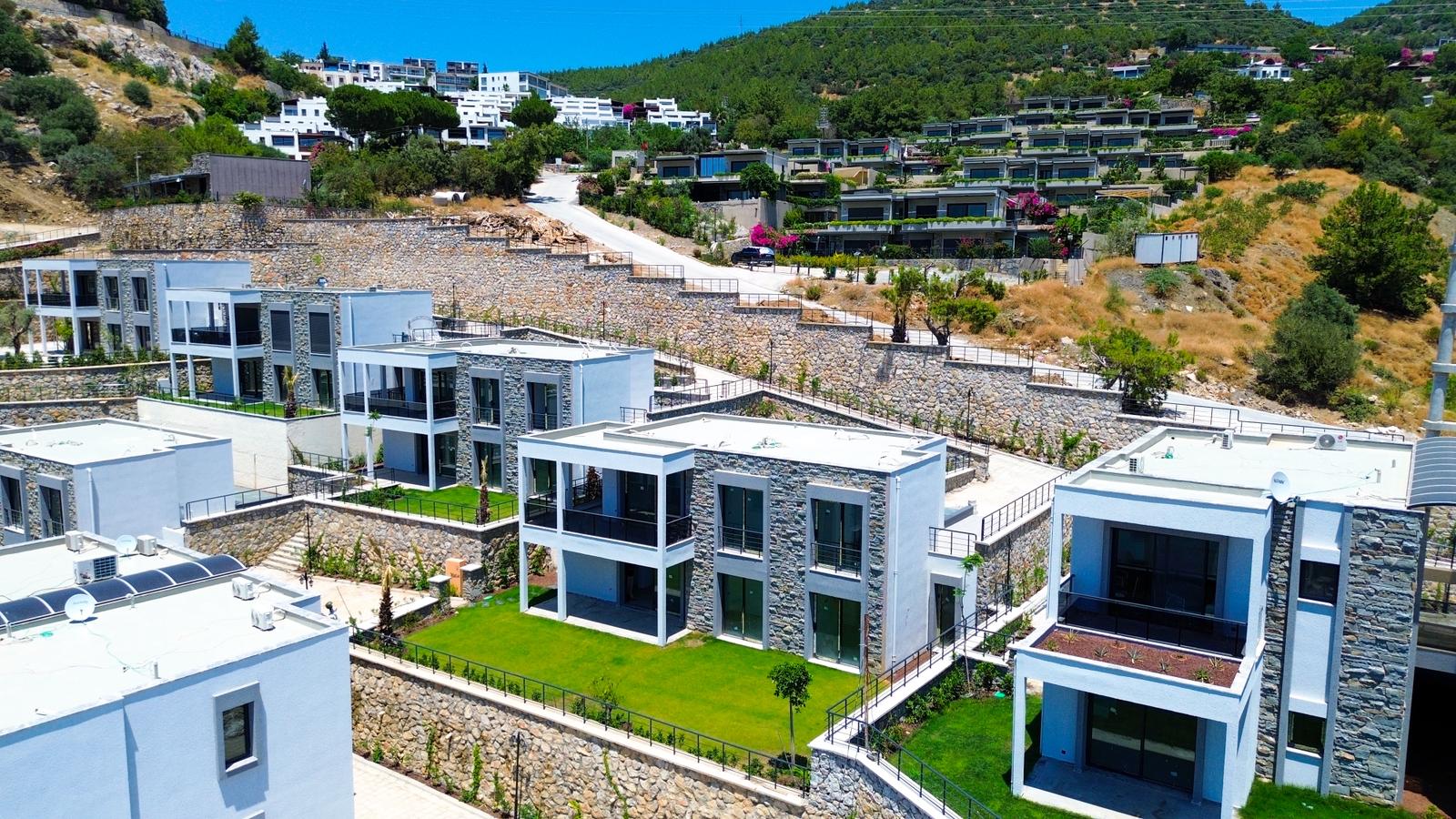 Bodrum Yeniköy Acropol Cıty Büyük Bahçe Tipi Satılık 4+1 Daire