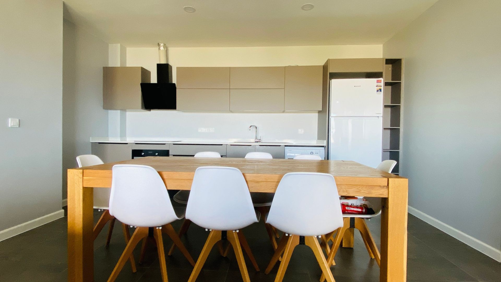 Seafront Villa with Private Beach – 4+1 Corner Unit with Underfloor Heating