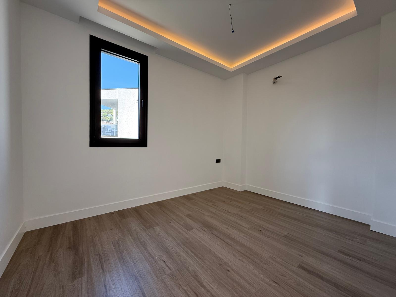 Bodrum Konacık Acropol City Satılık 2+1 Bahçe Katı Daire