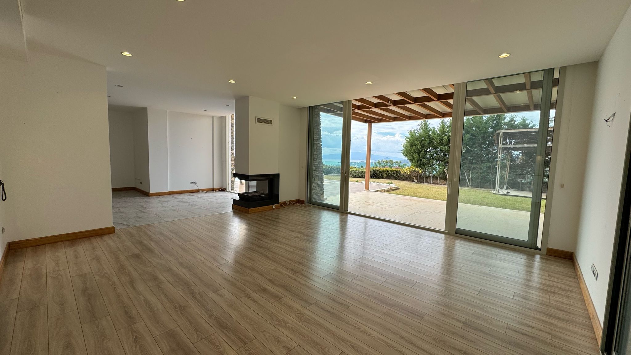 Single-Storey 5+2 Villa with Panoramic Sea View in Konacık, Bodrum