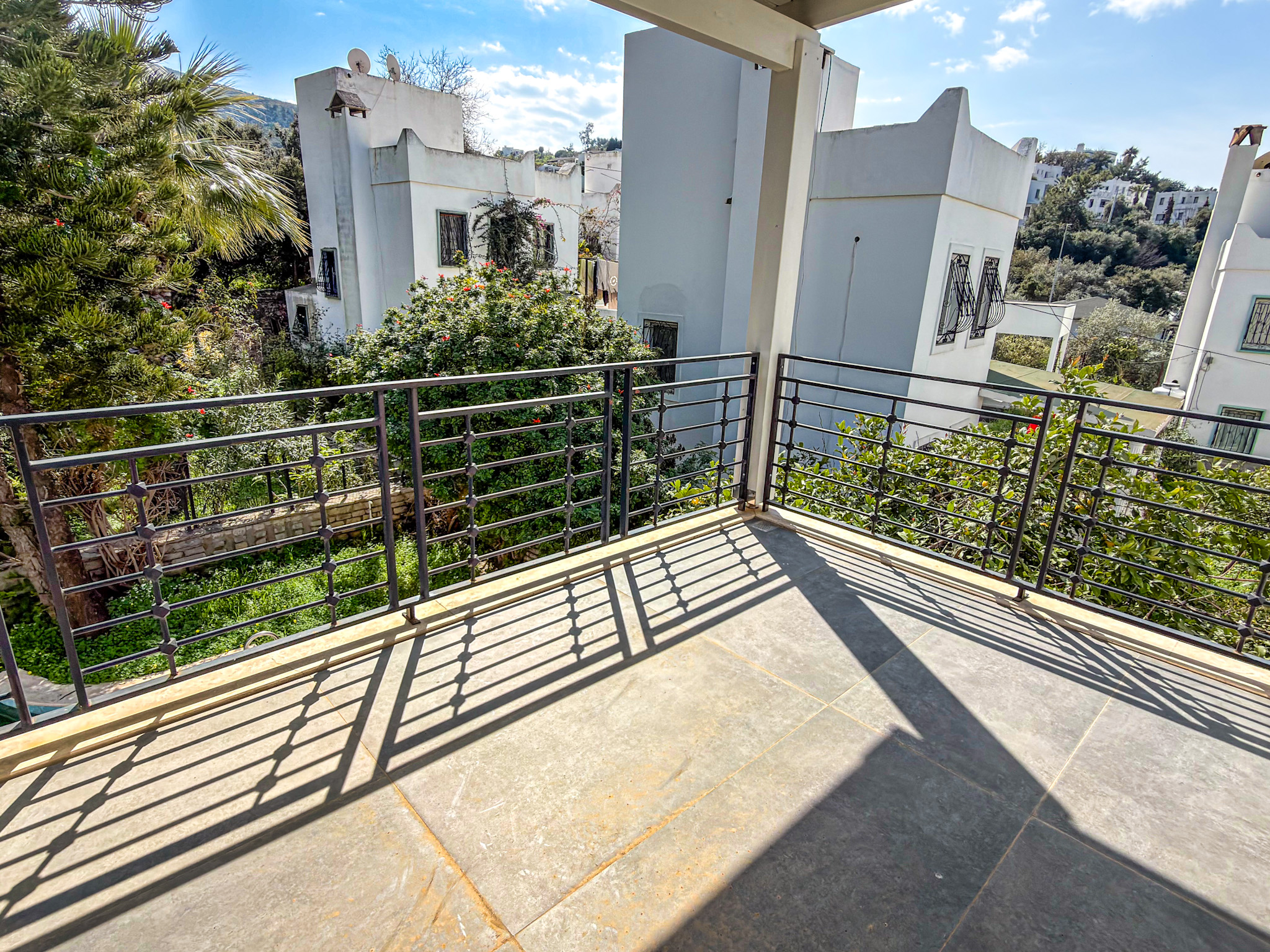 Bodrum Merkezde Müstakil | Havuzlu | Bahçeli | Villa