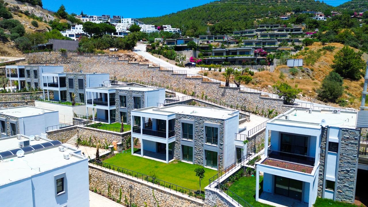 Bodrum Yeniköy Acropol Cıty Büyük Bahçe Tipi Satılık 4+1 Daire