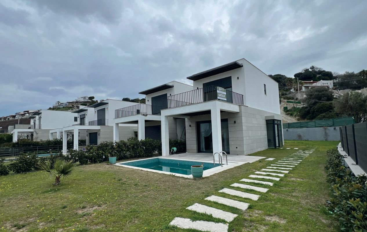 Bodrum For Sale 2+1 Villa Gümüşlük Koyunbaba