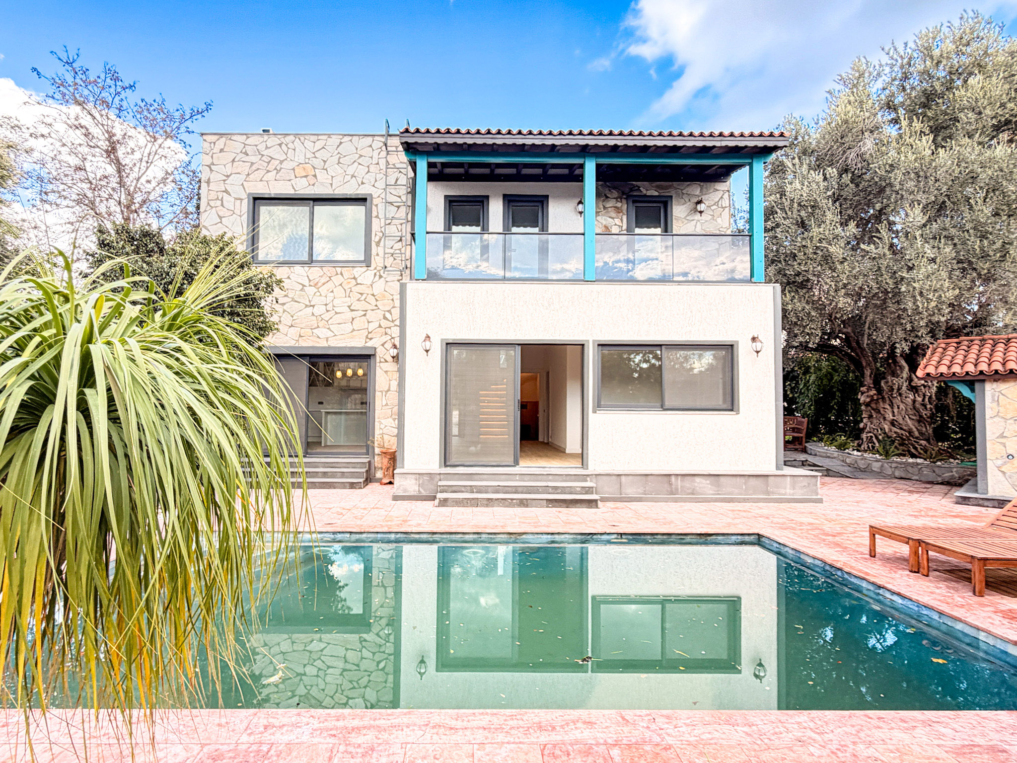 5+1 Villa for Sale in Konacık Cafer Ağa Mansions