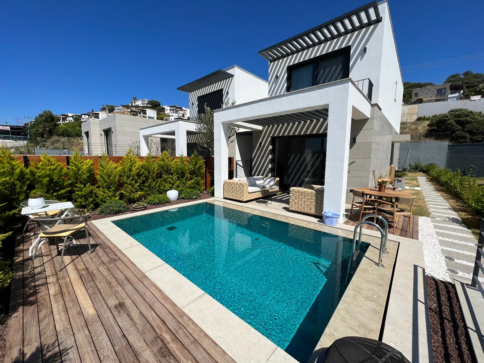 For Sale Gumusluk Koyunbaba 3+1 Sea View Villa